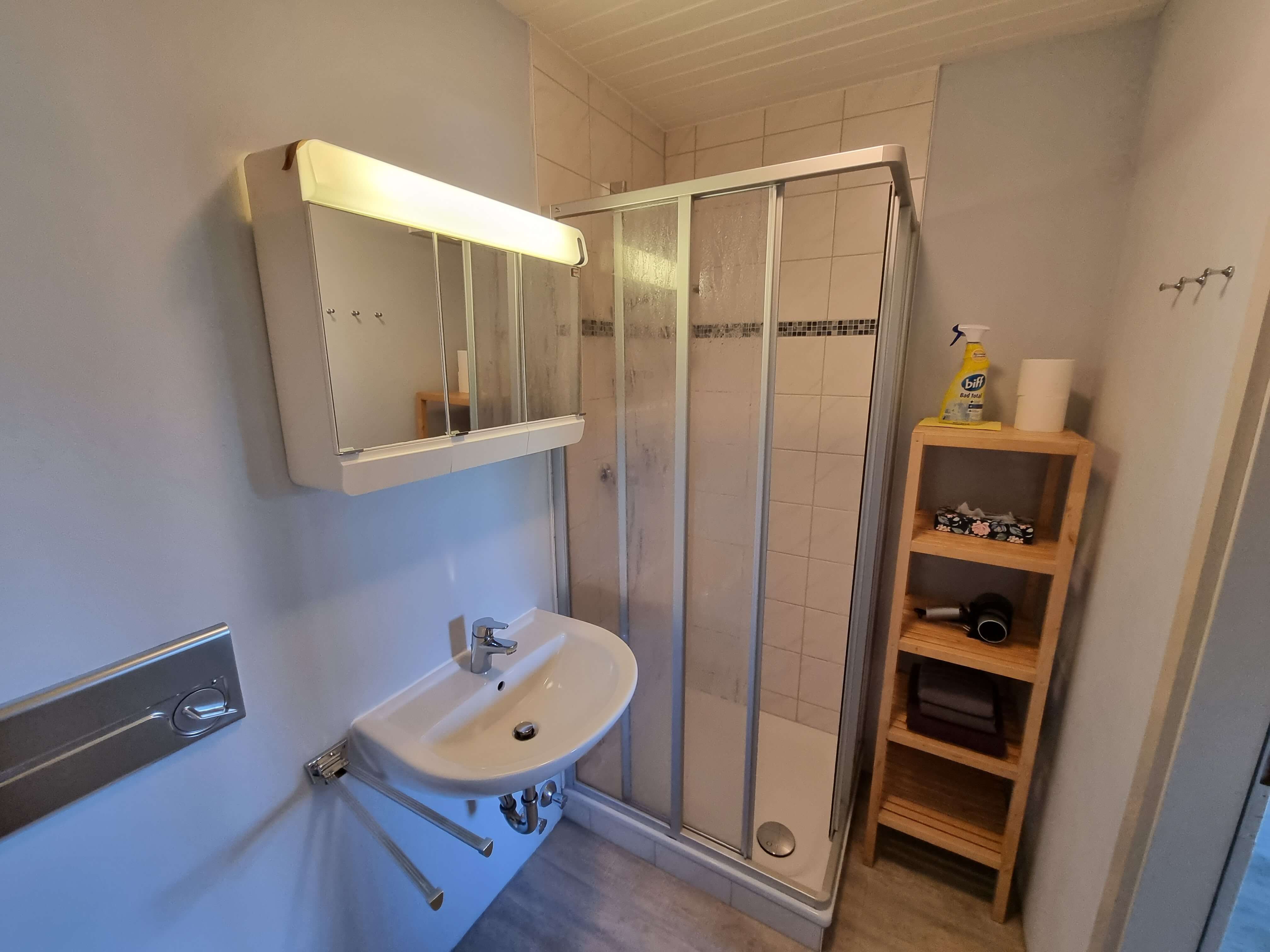 Wohnung 15 Badezimmer